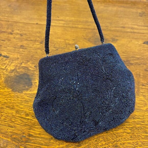 Vintage beaded - Picture 1 of 3